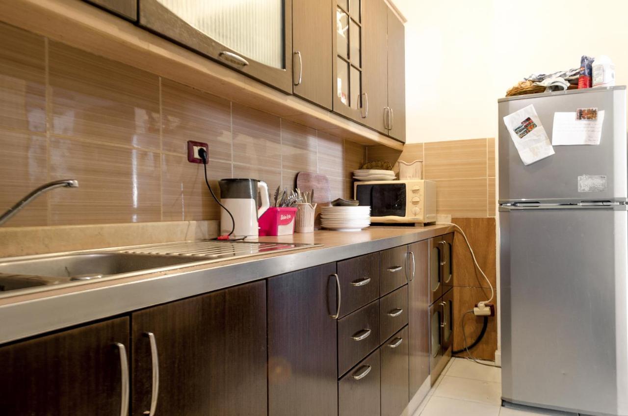 Maya Hostel Берат Екстер'єр фото